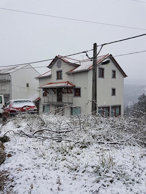Casa Da Ribeirinha Hotel Sabugueiro  Kültér fotó